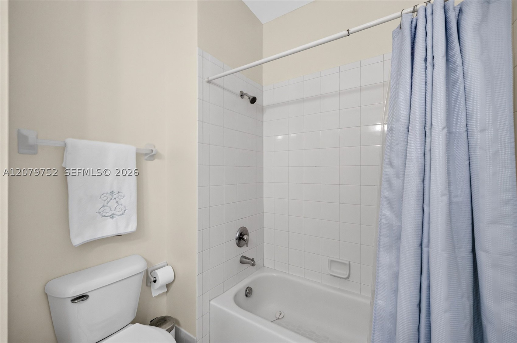 main property photo 75