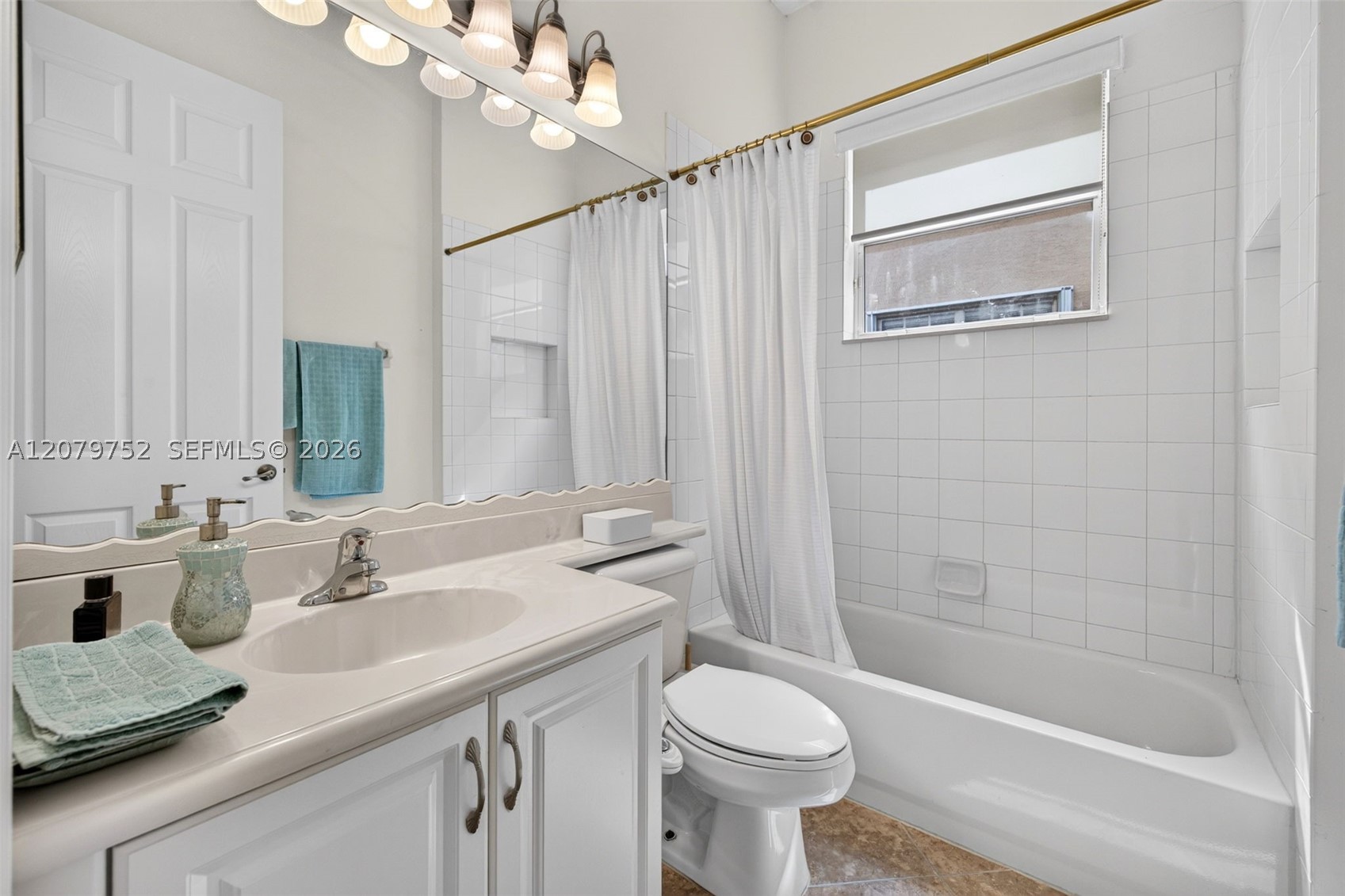 main property photo 83
