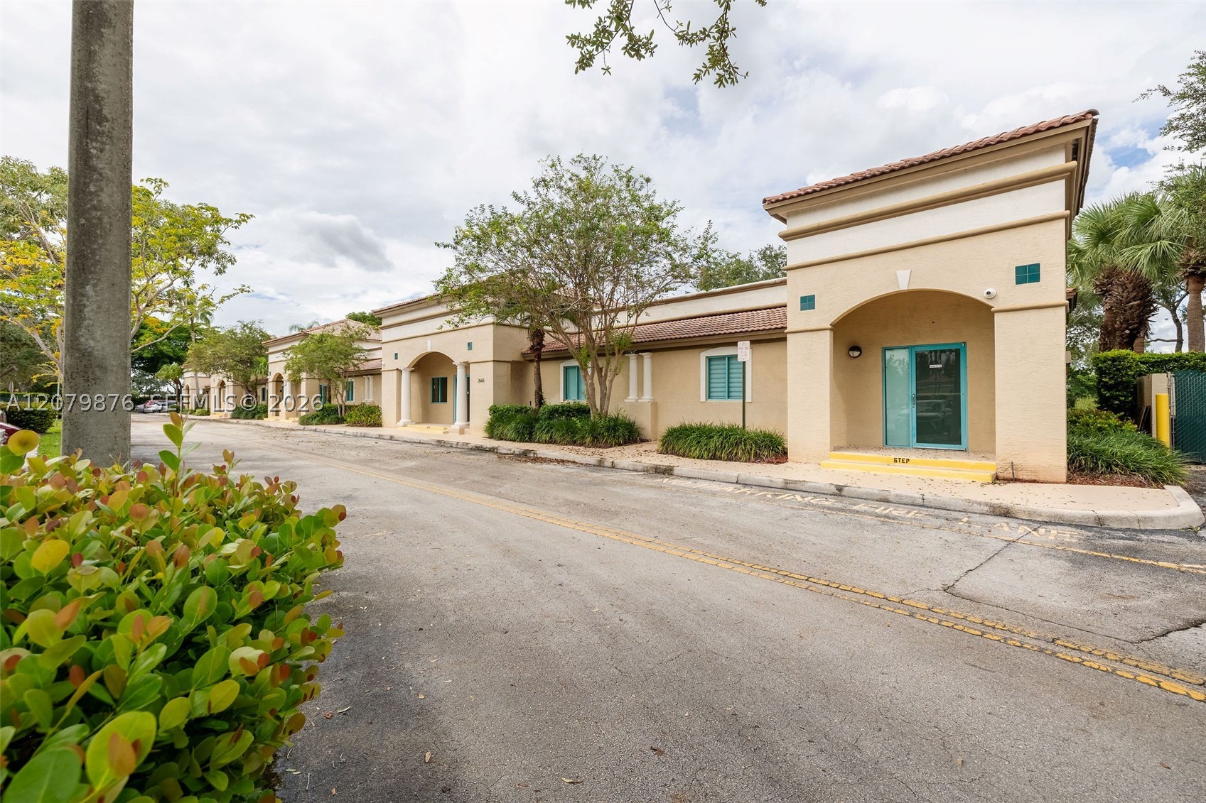 main property photo 25