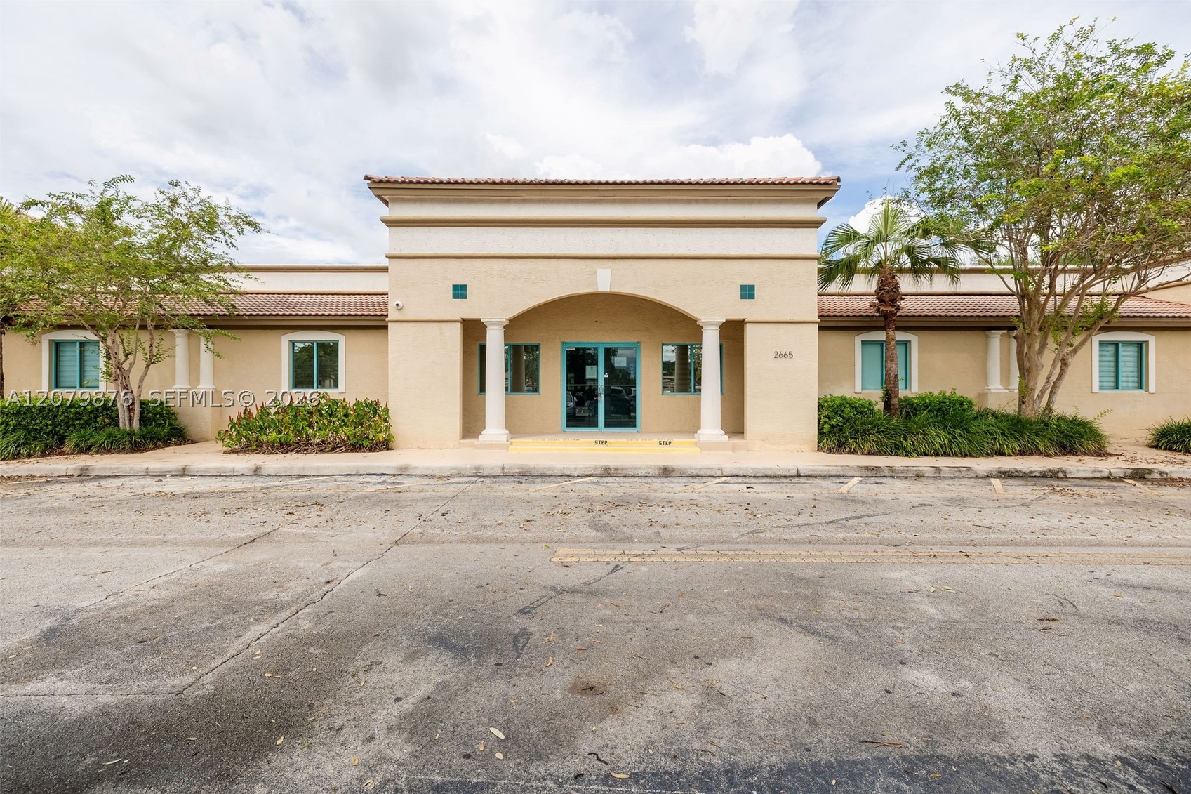 main property photo 26