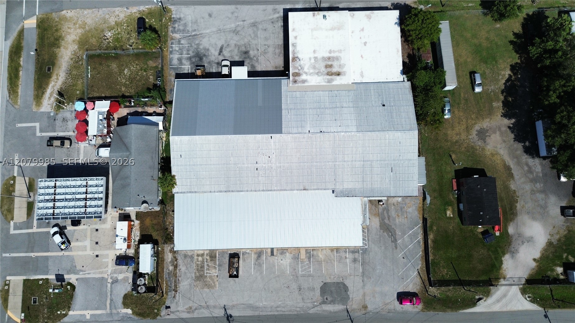 main property photo 15