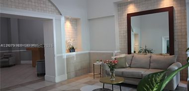 image of property with 1 Bed | 1 Bath | 778 Sqft