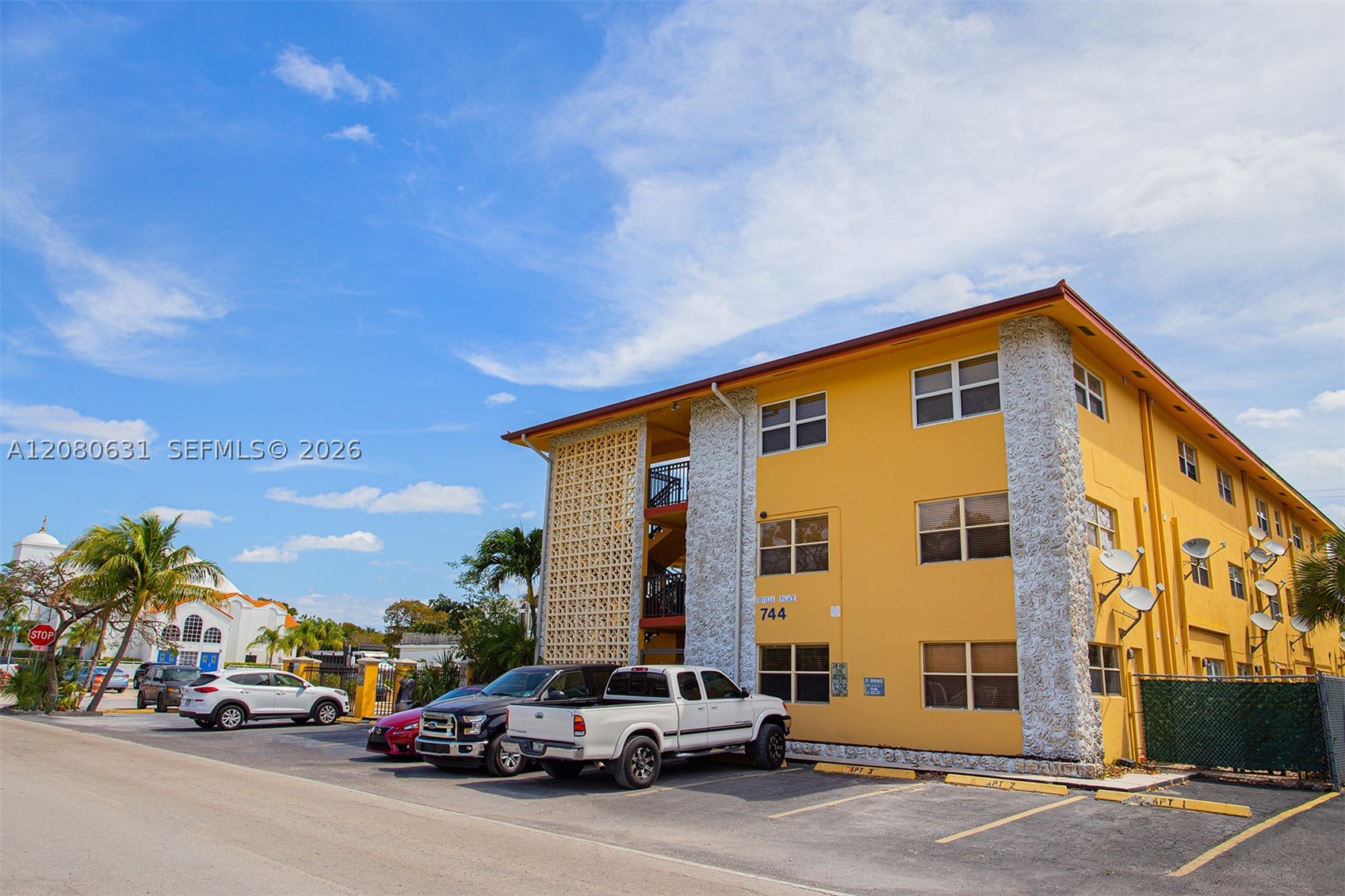 main property photo 29