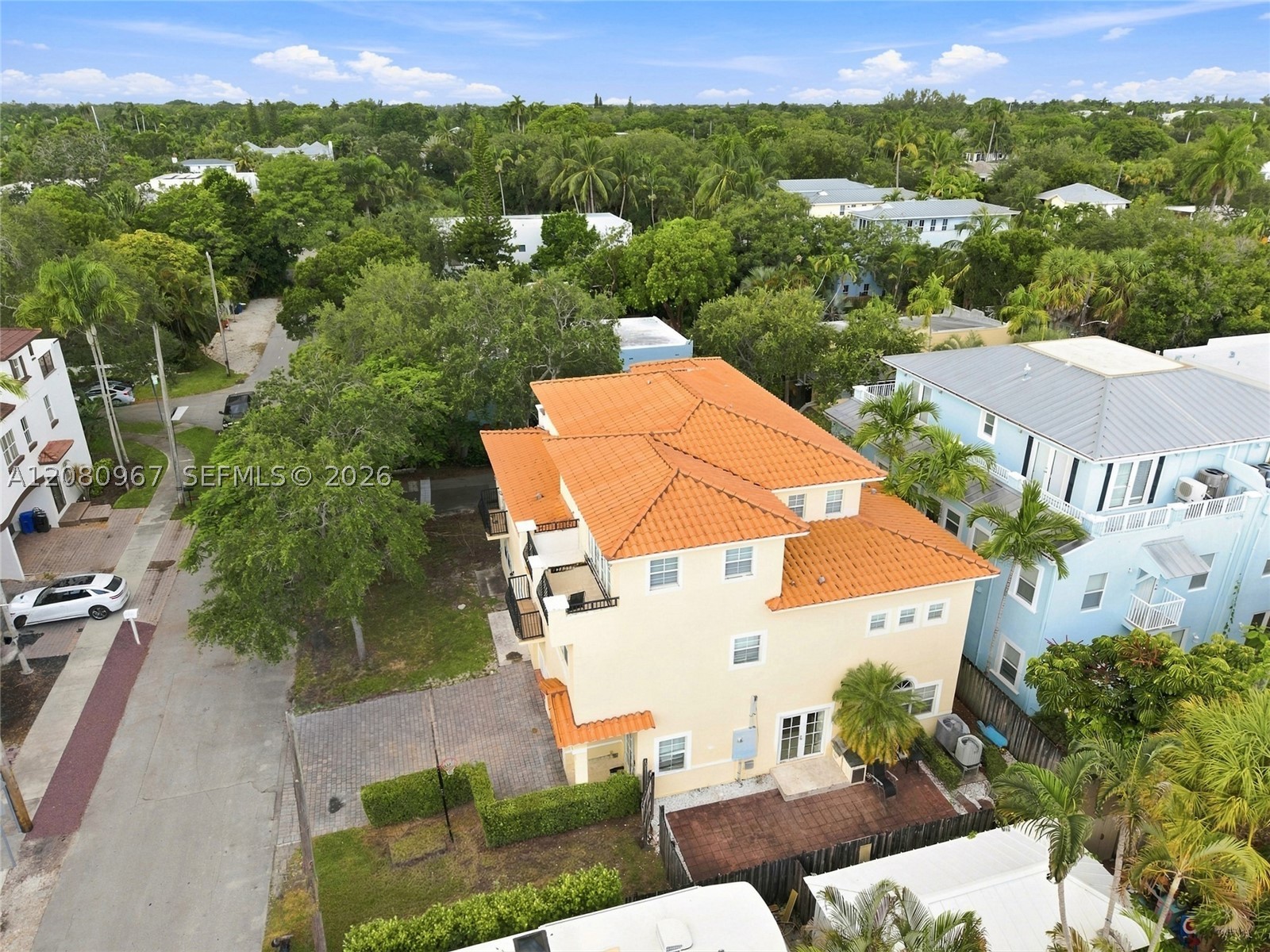 main property photo 38