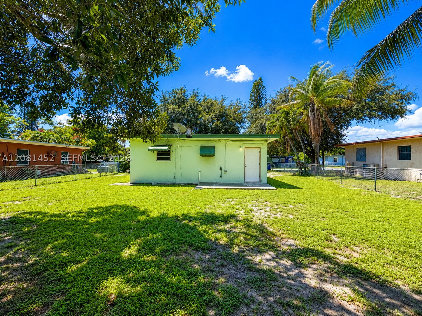 main property photo 16