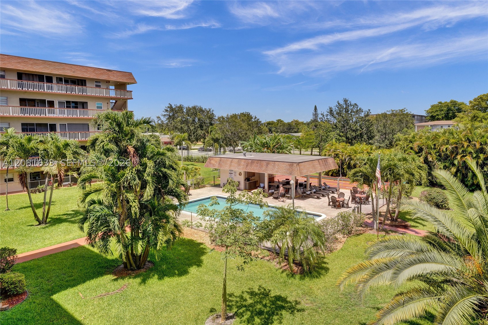 main property photo 59