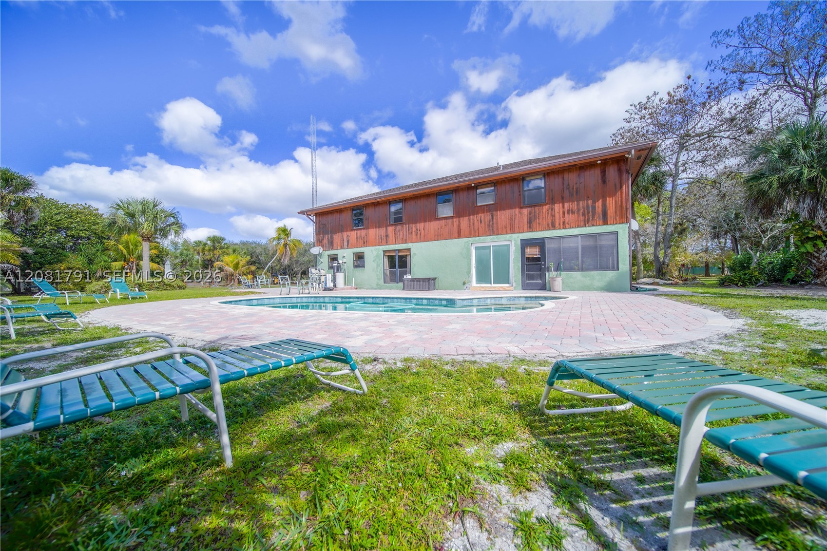 main property photo 58