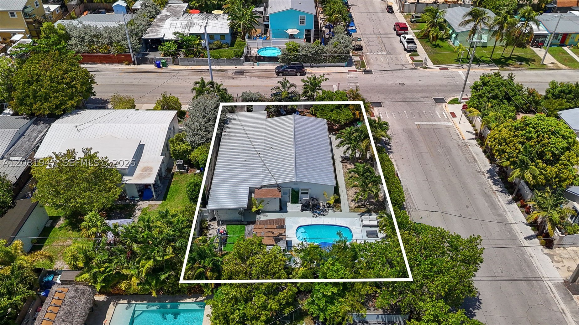 main property photo 50
