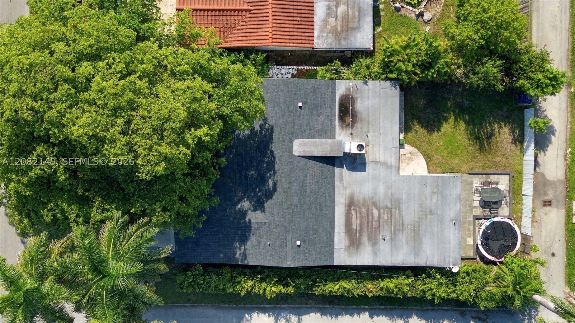main property photo 46
