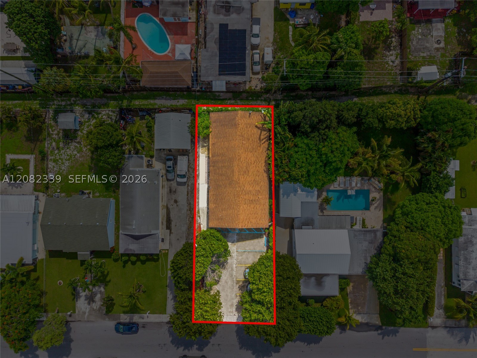 main property photo 5
