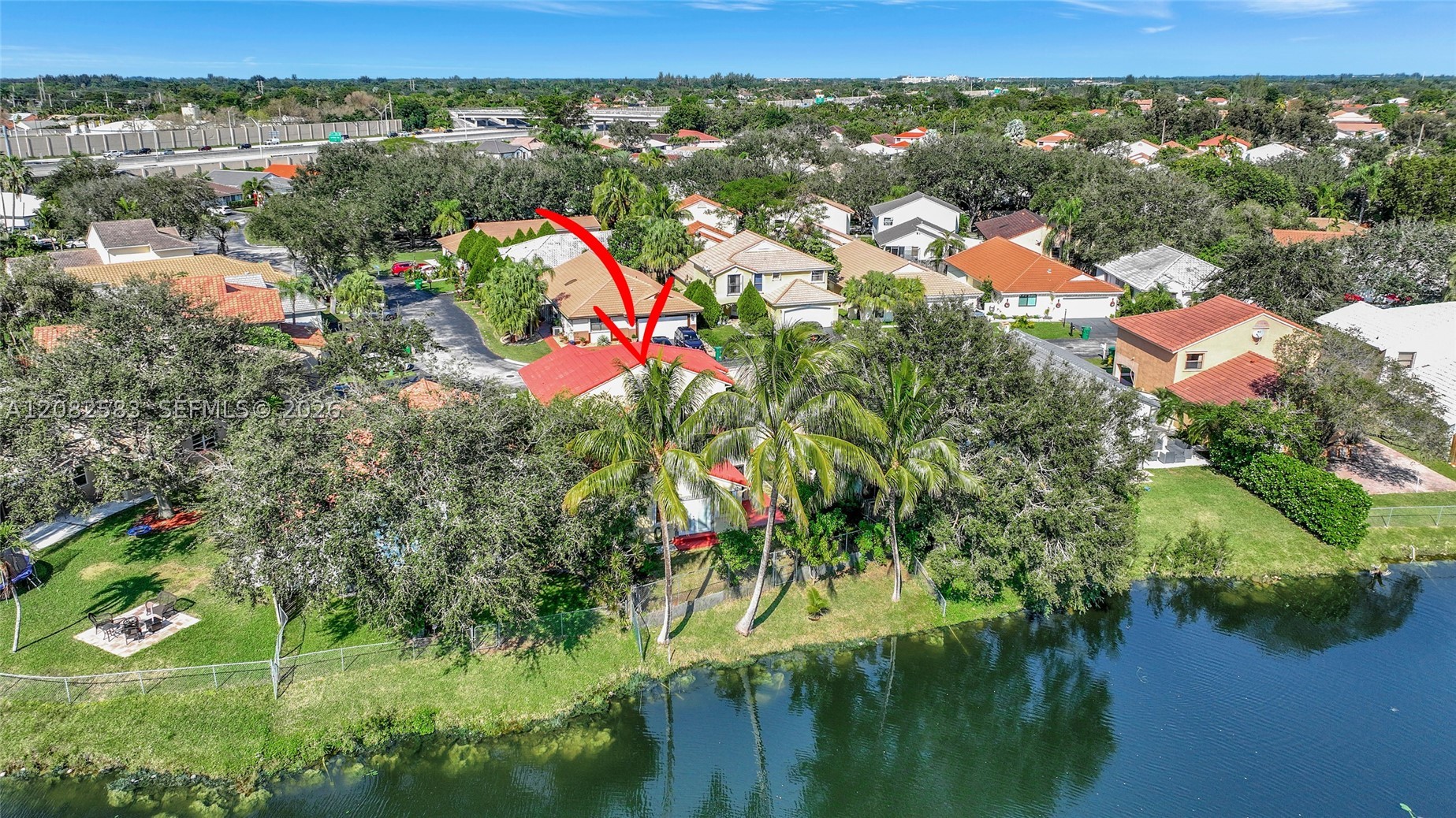 main property photo 45