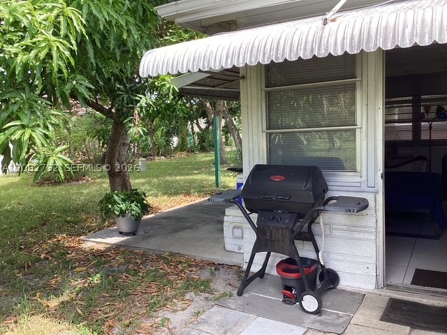 main property photo 17
