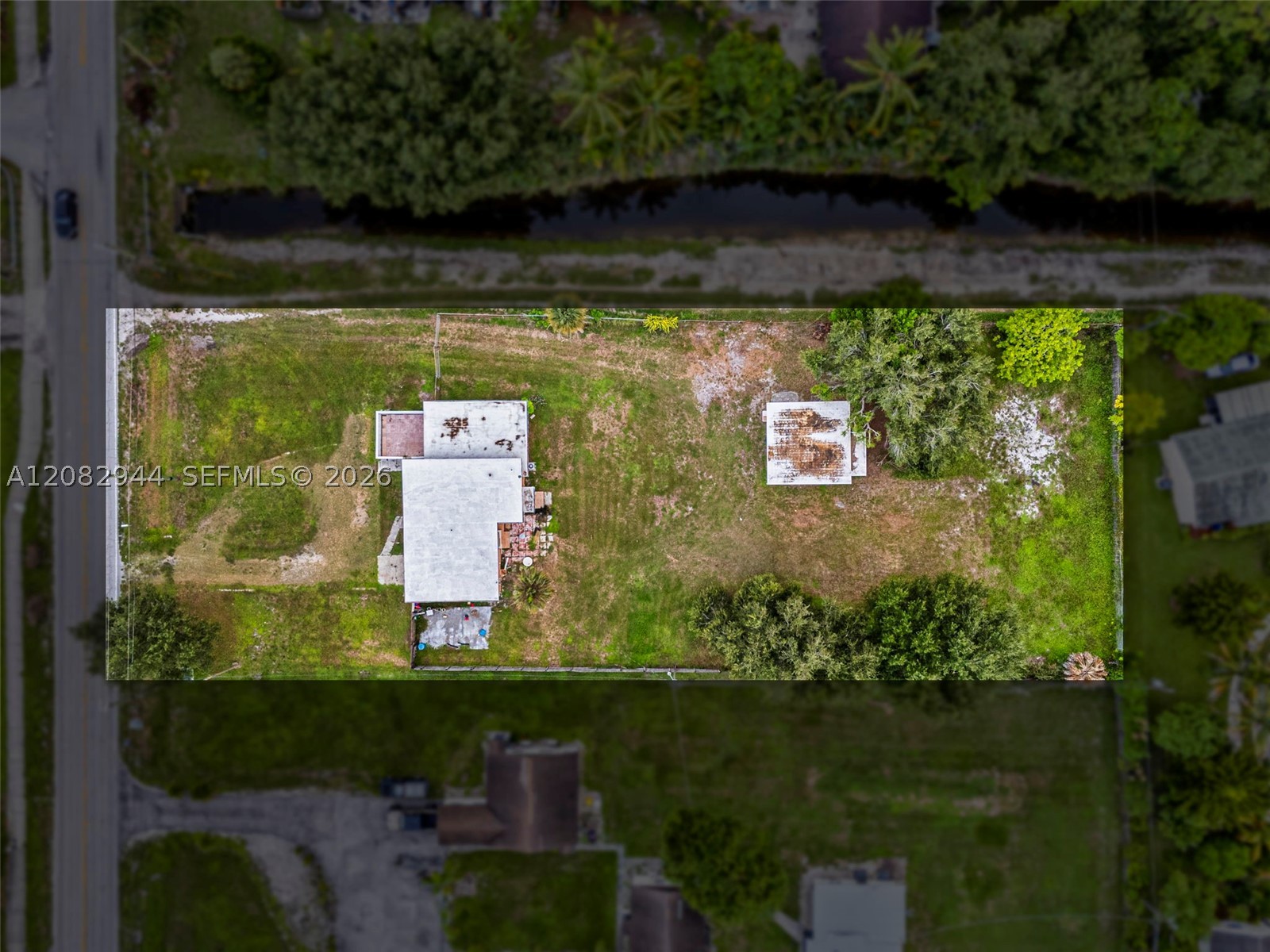 main property photo 29