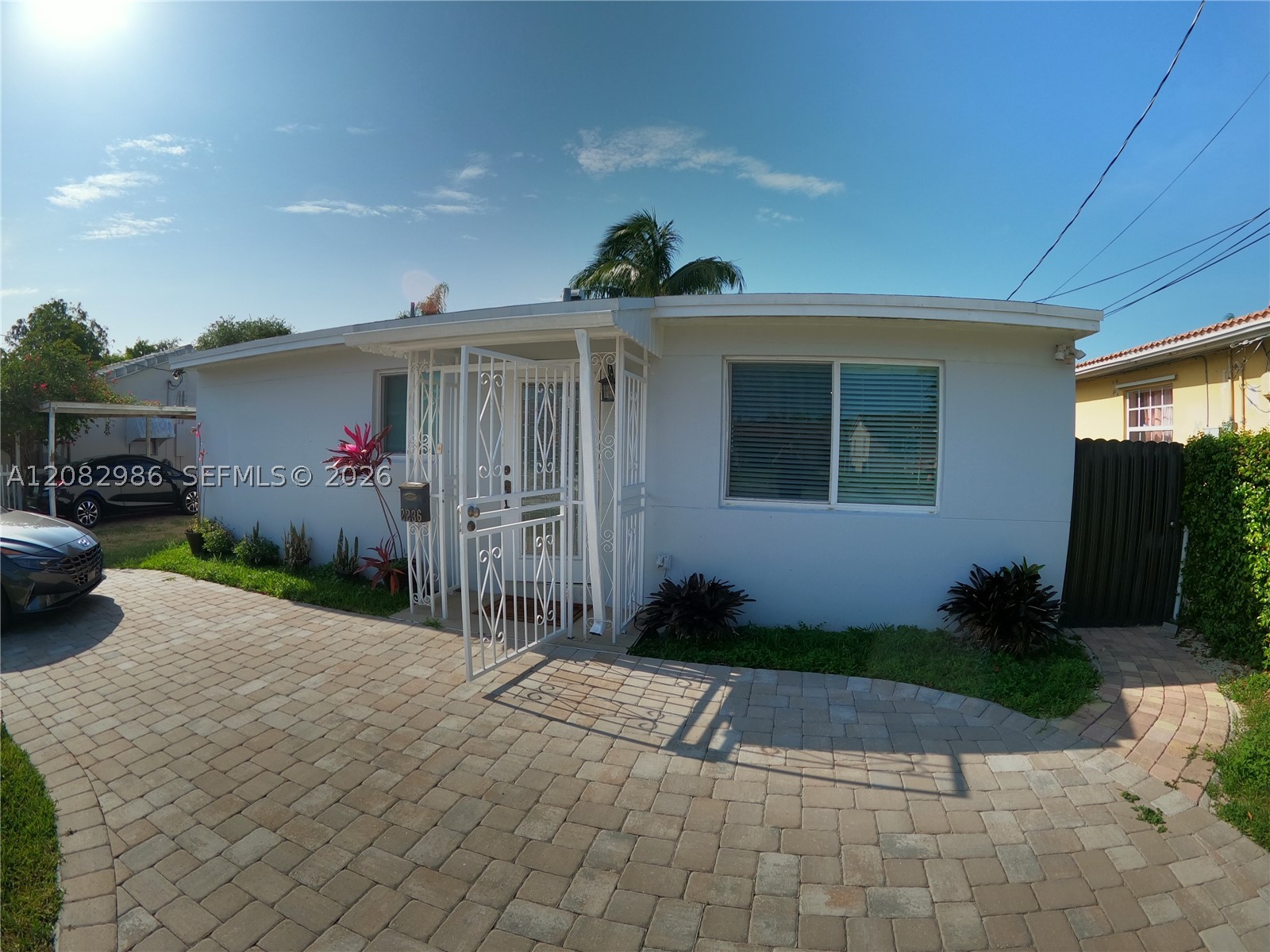 main property photo 18