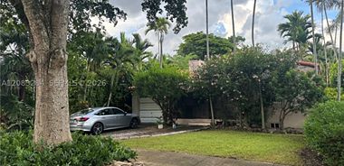 image of property with 2 Bed | 1 Bath | 1,086 Sqft