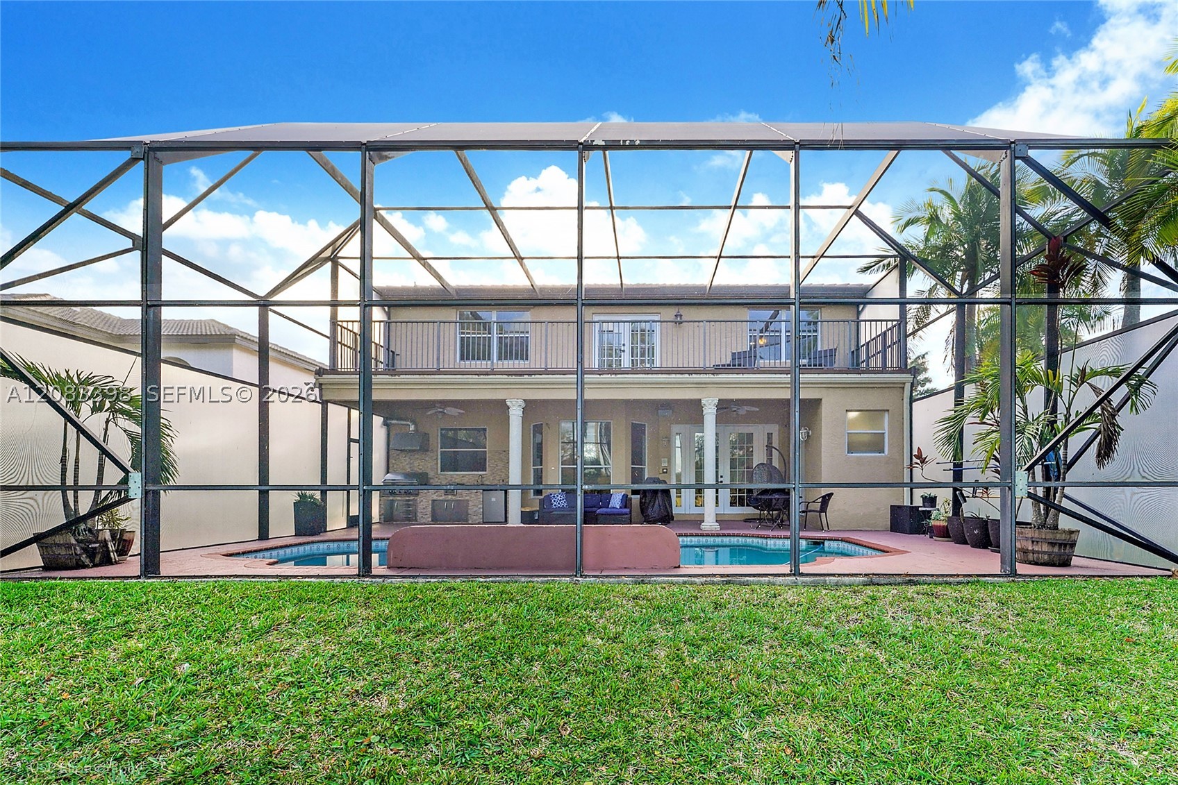 main property photo 27