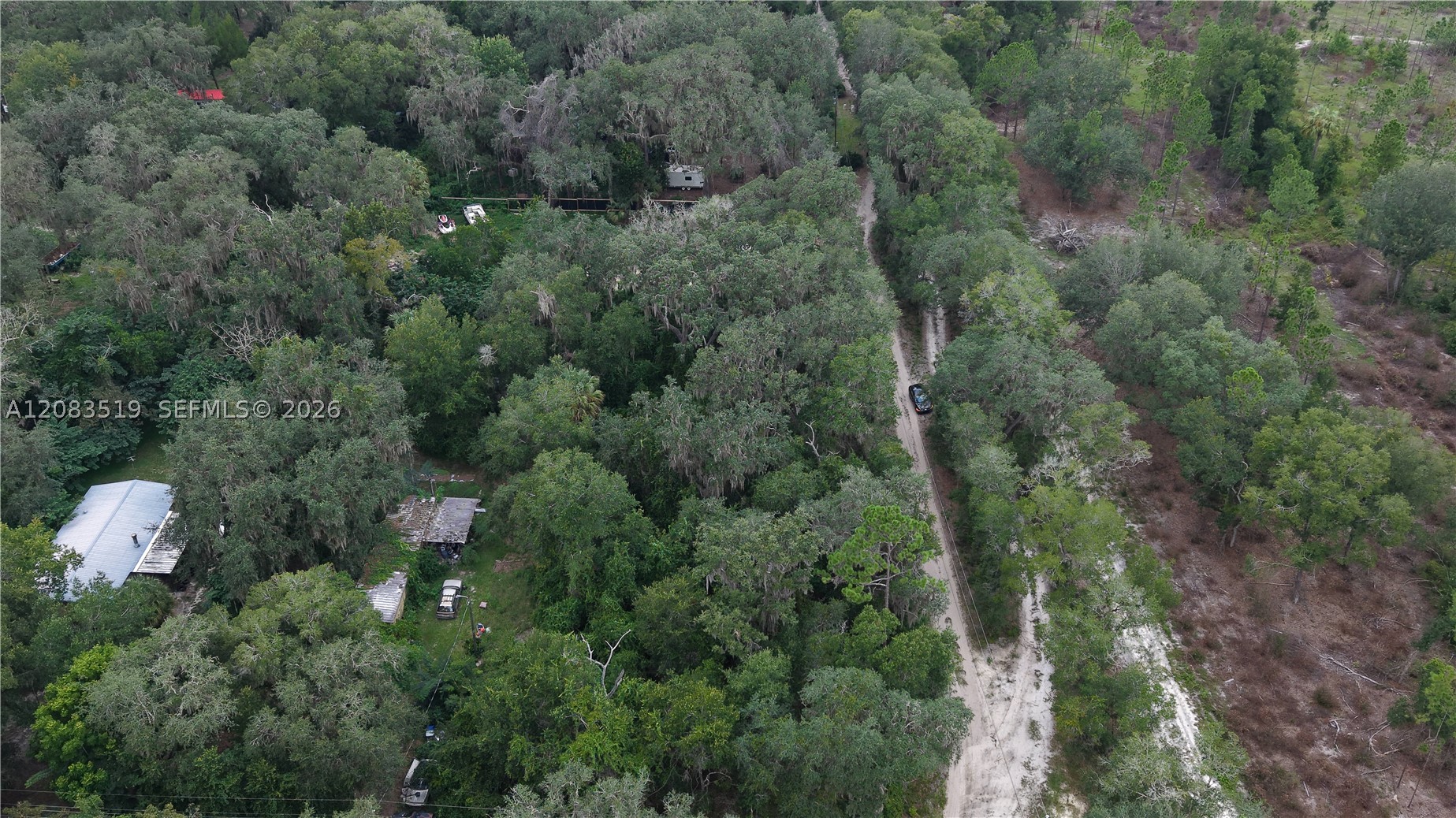 main property photo 40