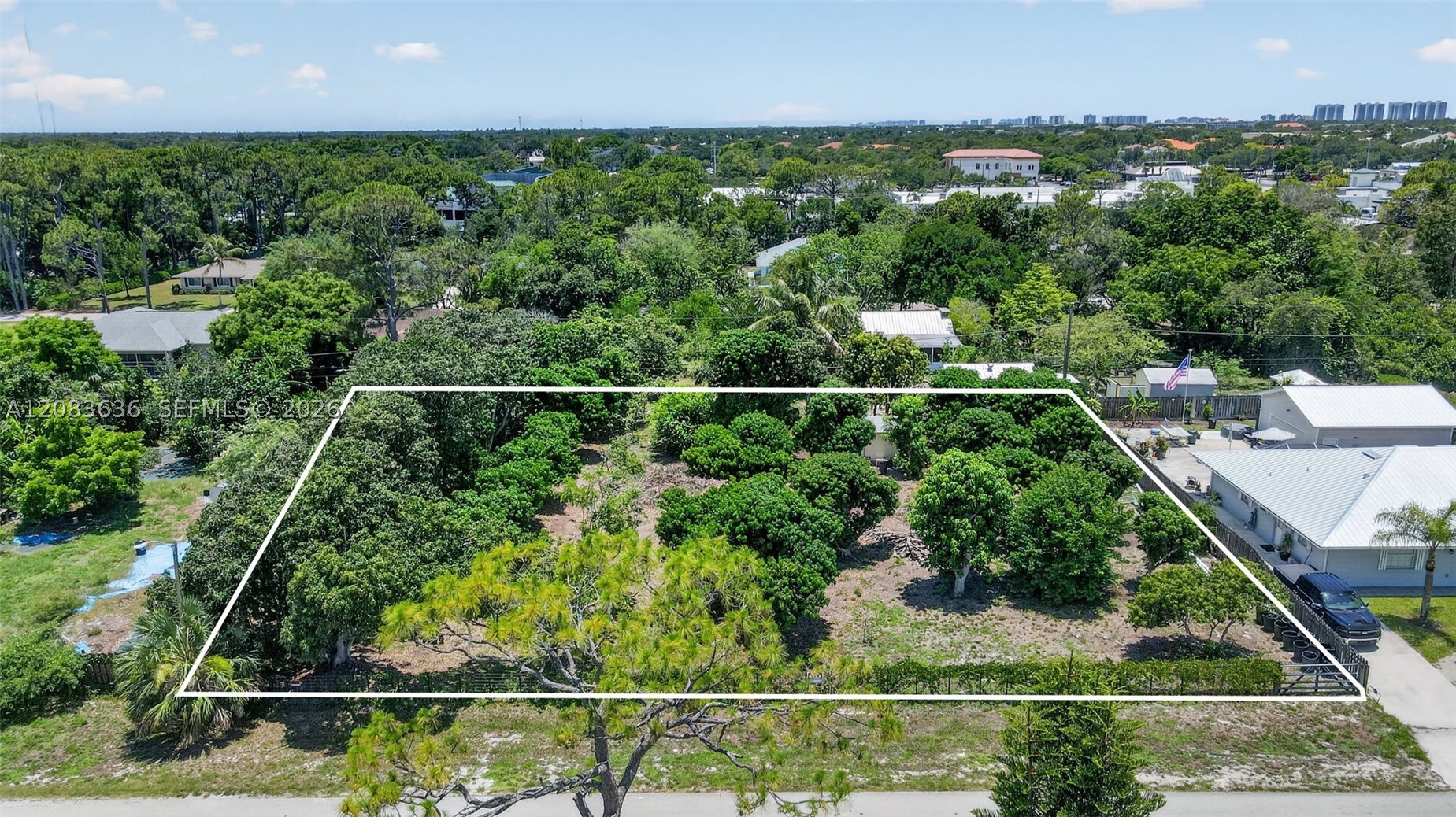 main property photo 5