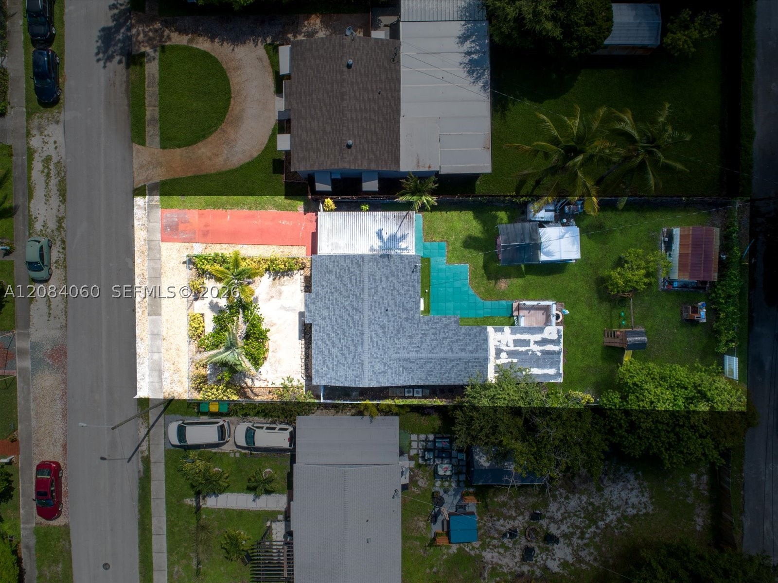 main property photo 3