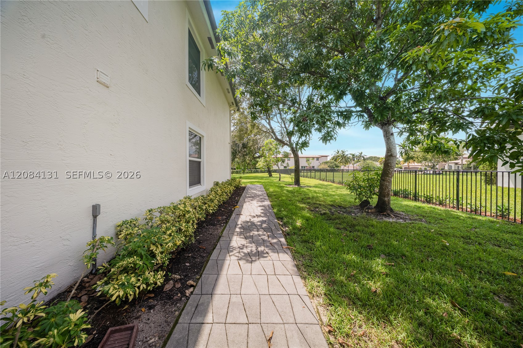 main property photo 63