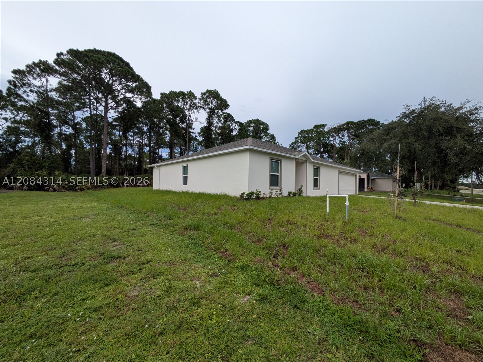 main property photo 79
