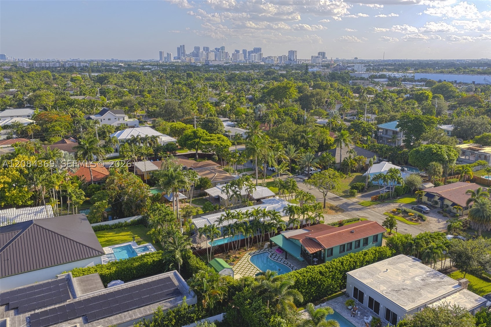 main property photo 19