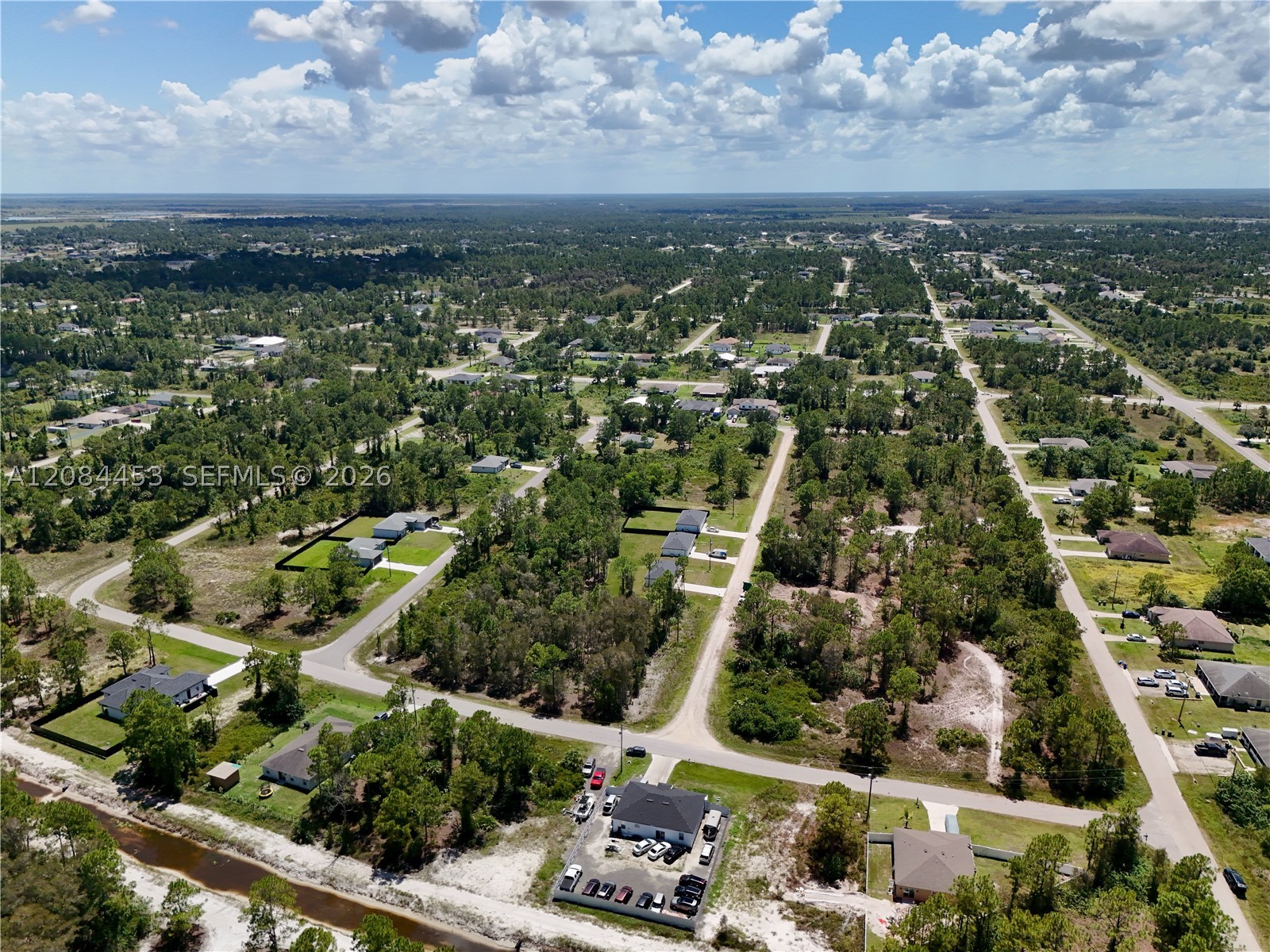 main property photo 22