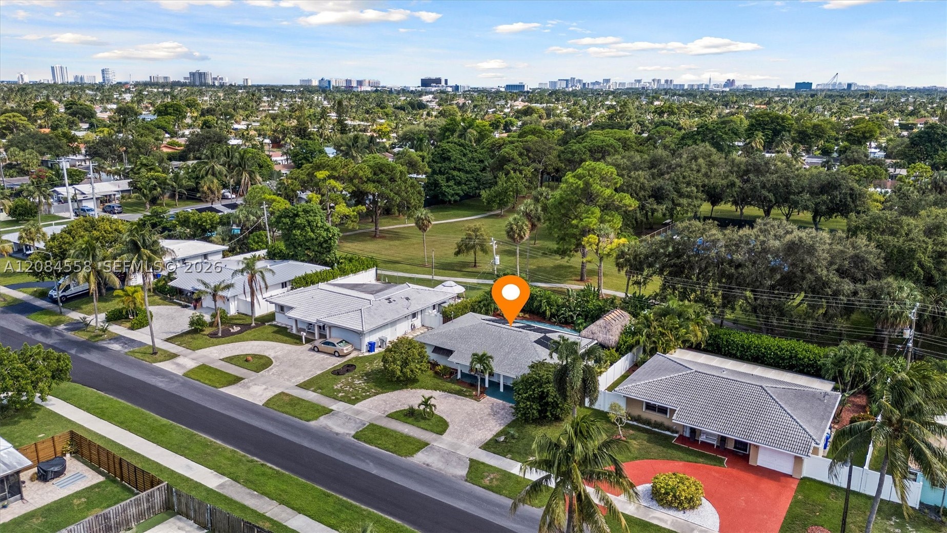 main property photo 23