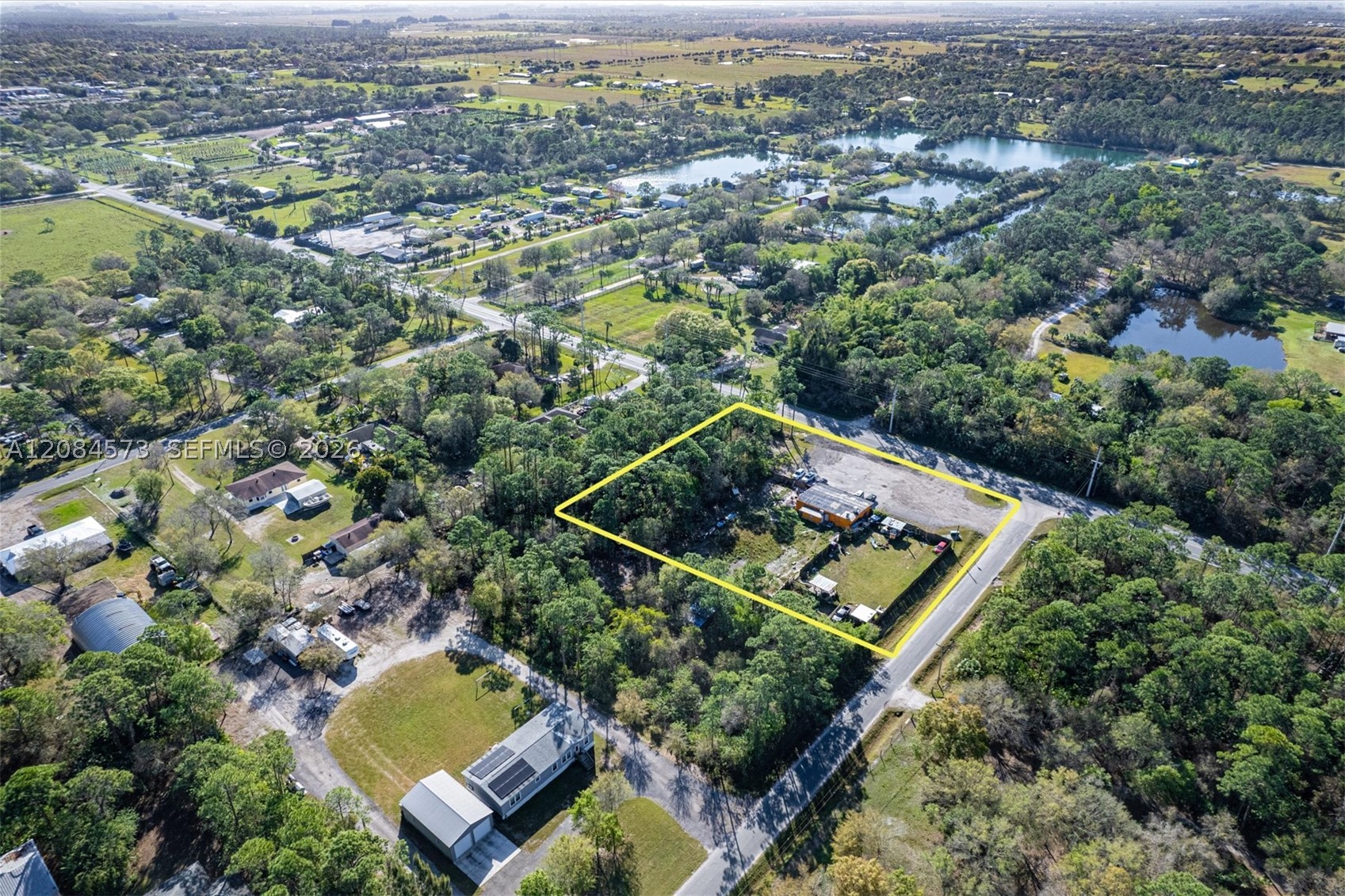 main property photo 14