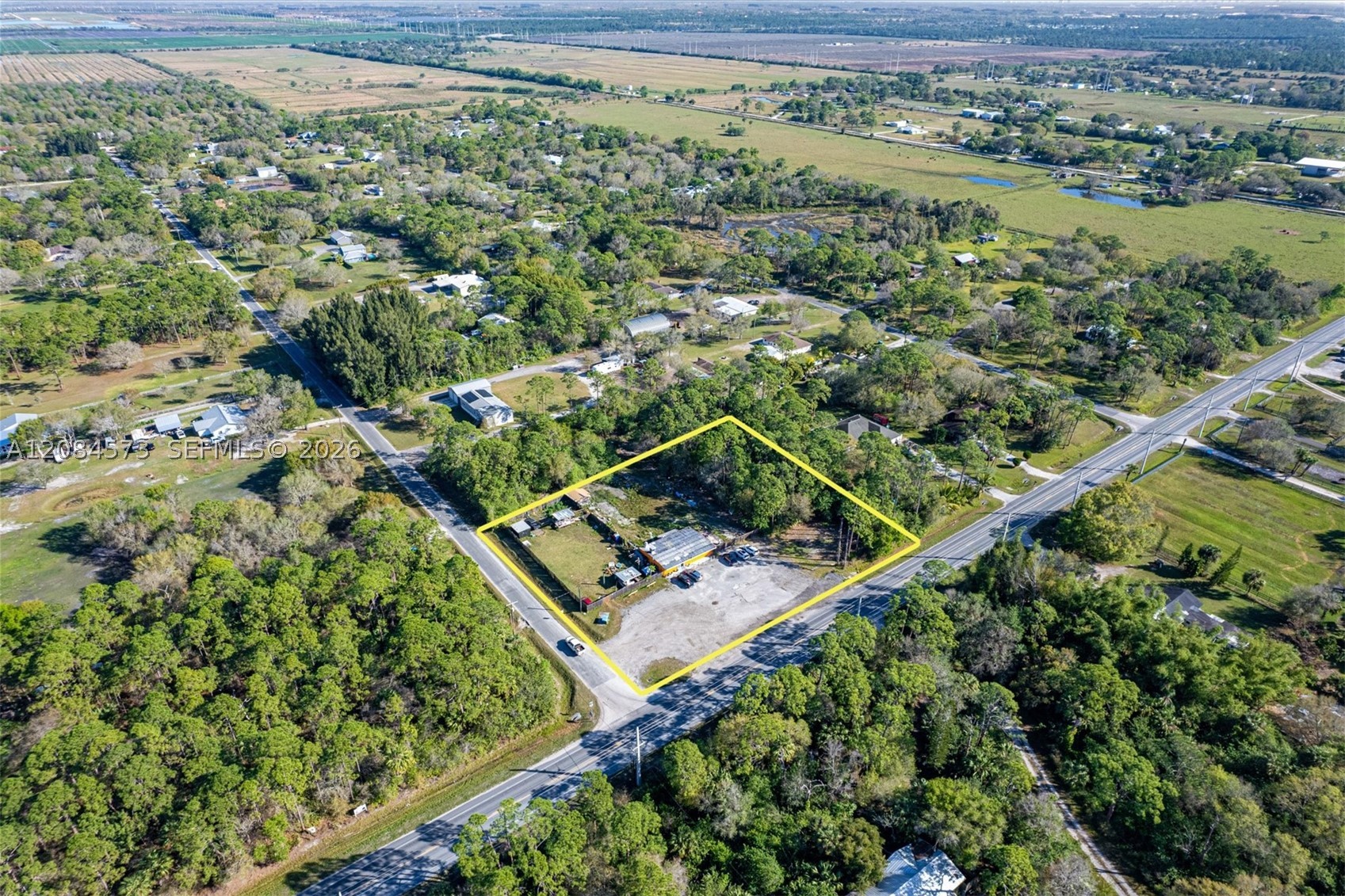 main property photo 16
