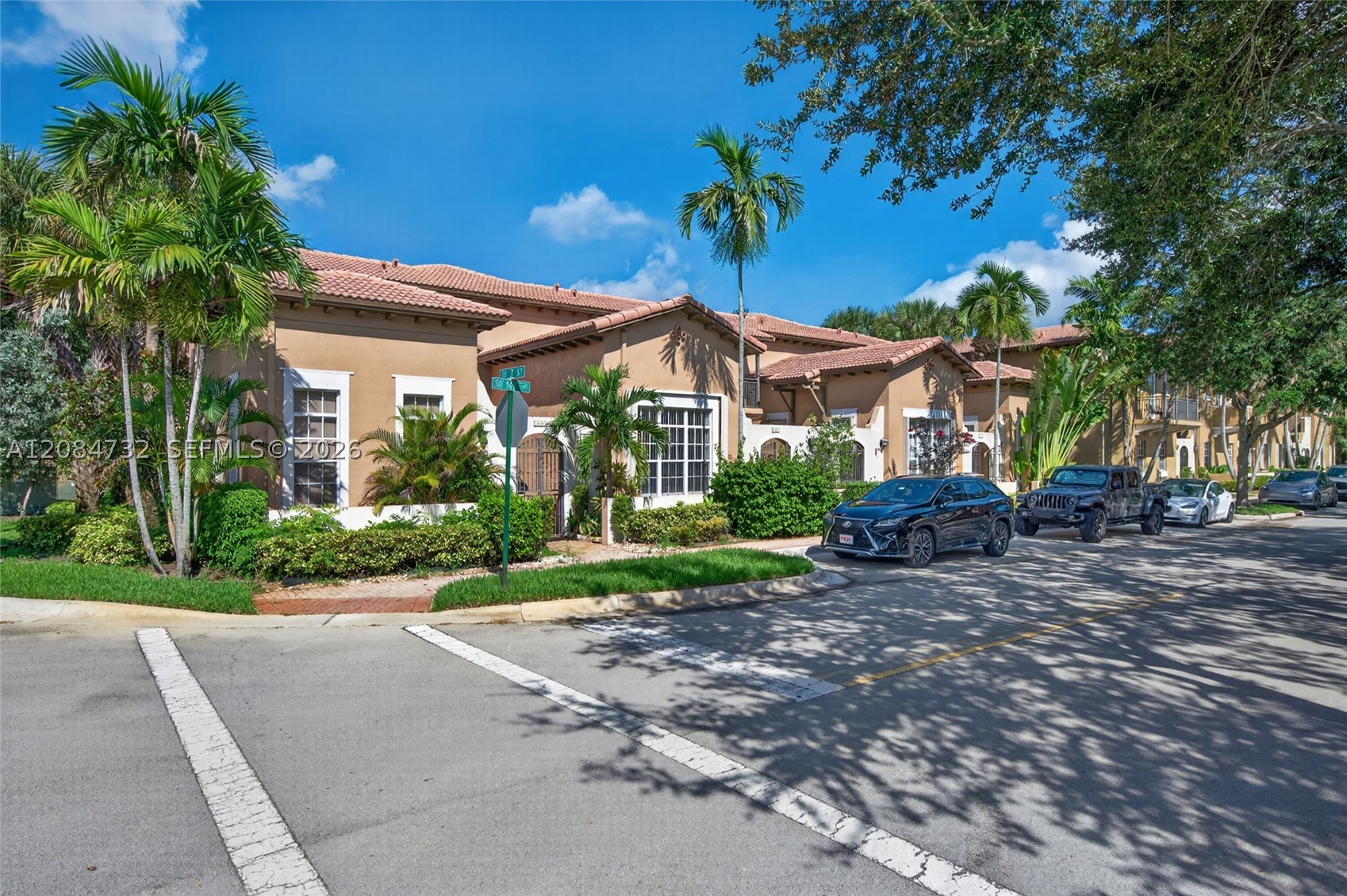 main property photo 47