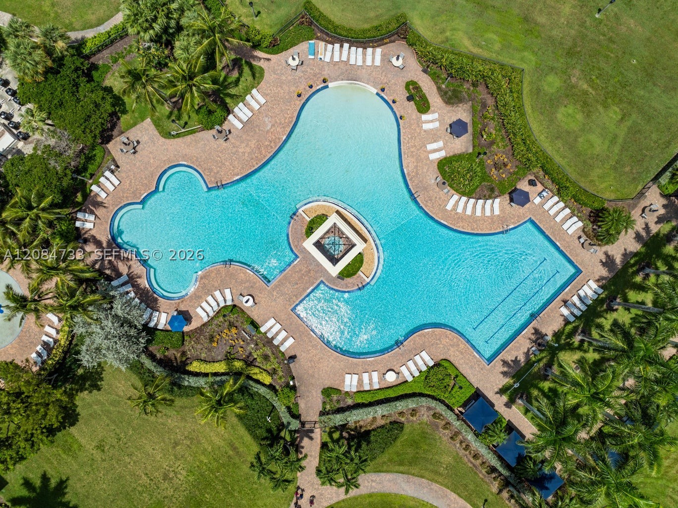 main property photo 60