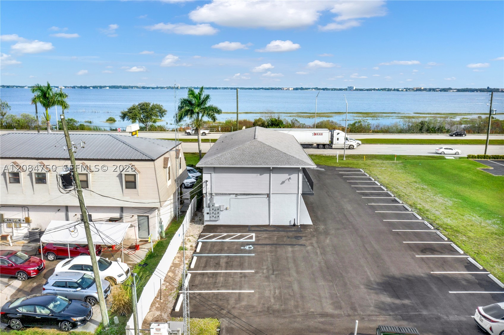 main property photo 20