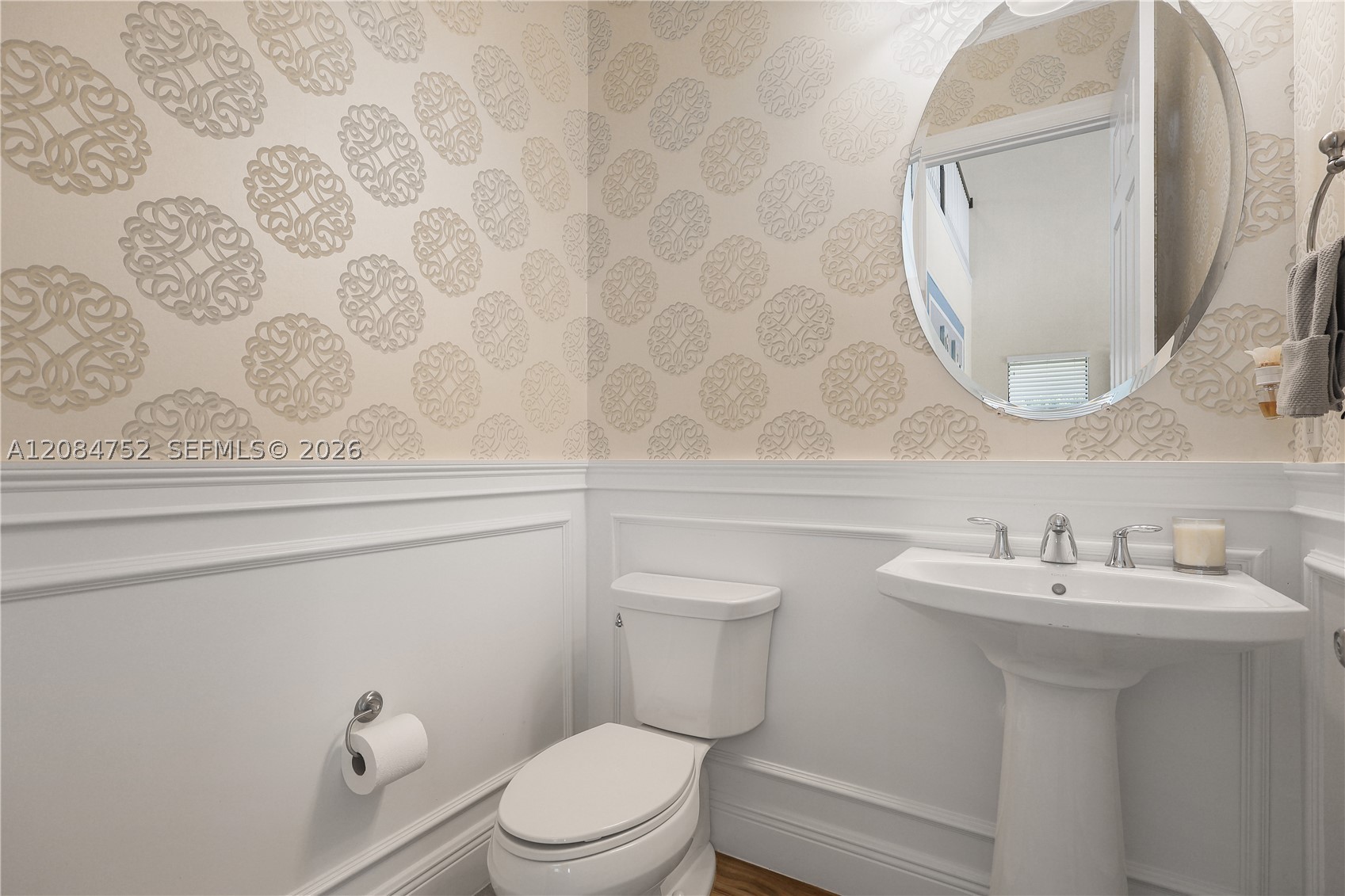 main property photo 21