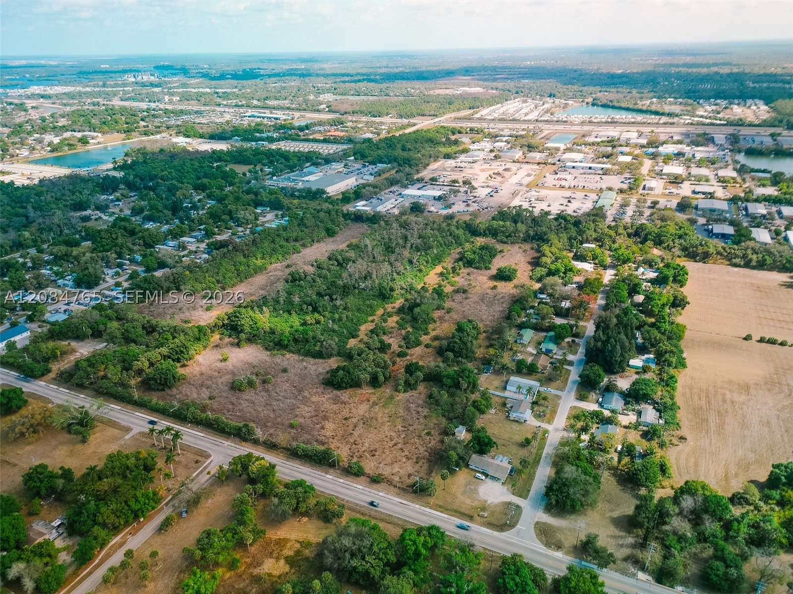 main property photo 19