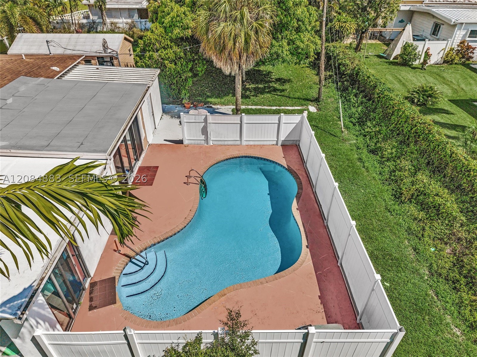 main property photo 83