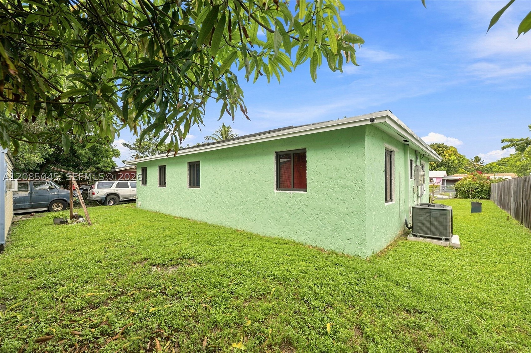 main property photo 23
