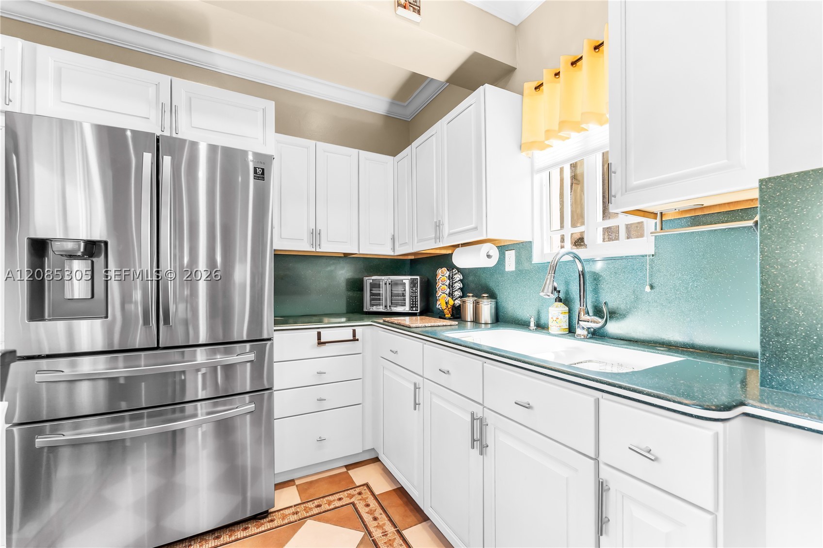 main property photo 12