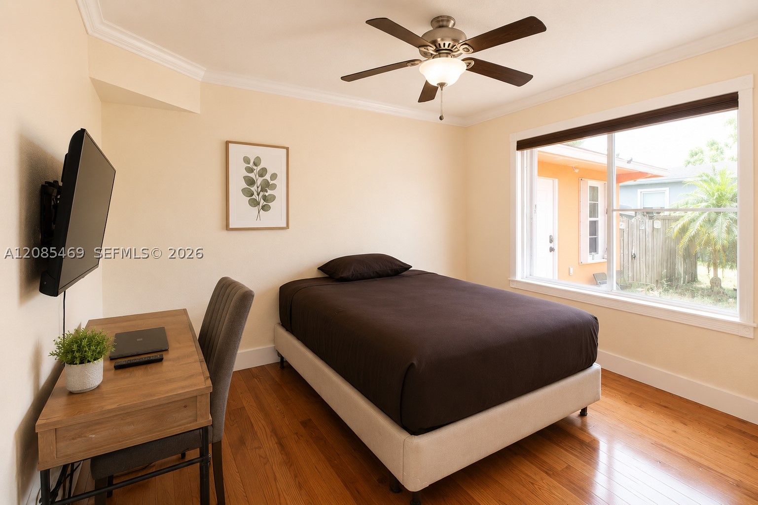 main property photo 18