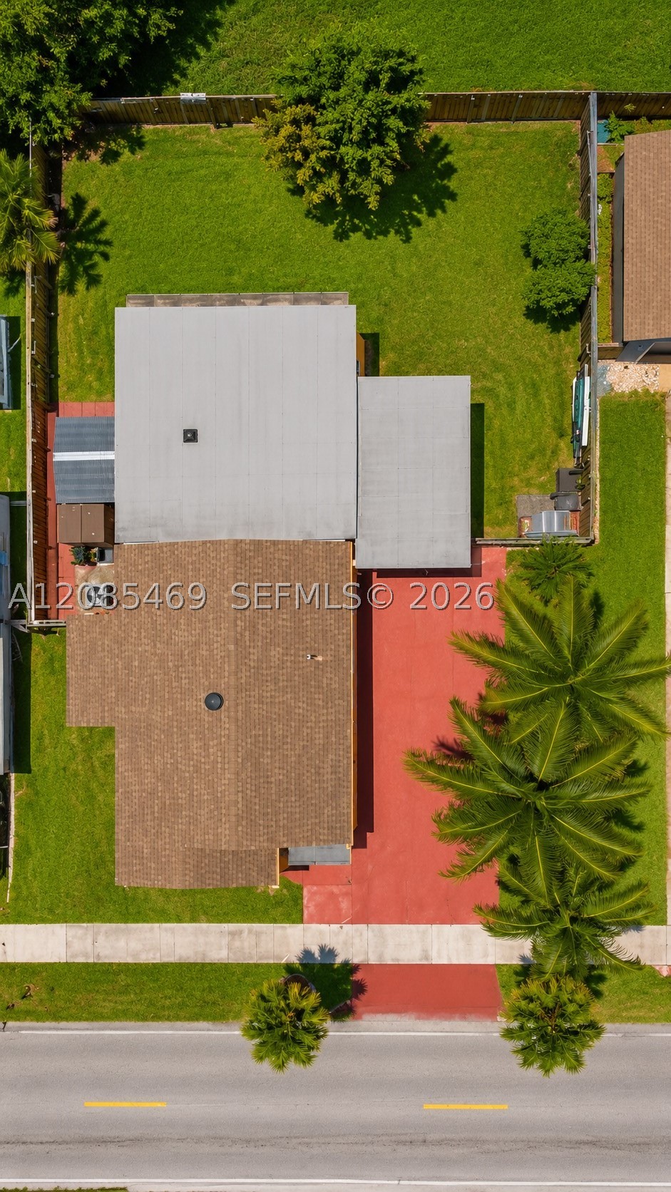 main property photo 41