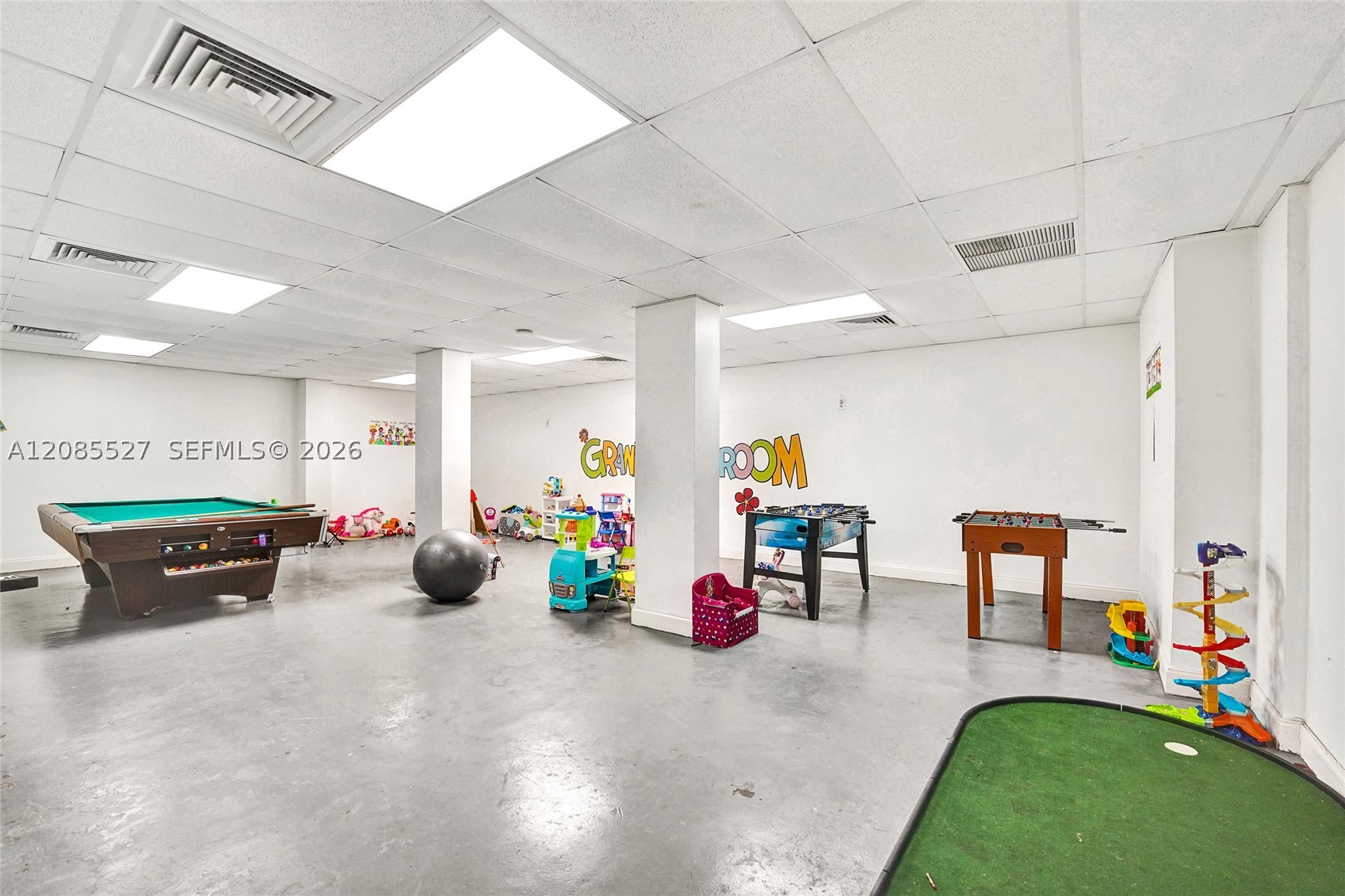 main property photo 74