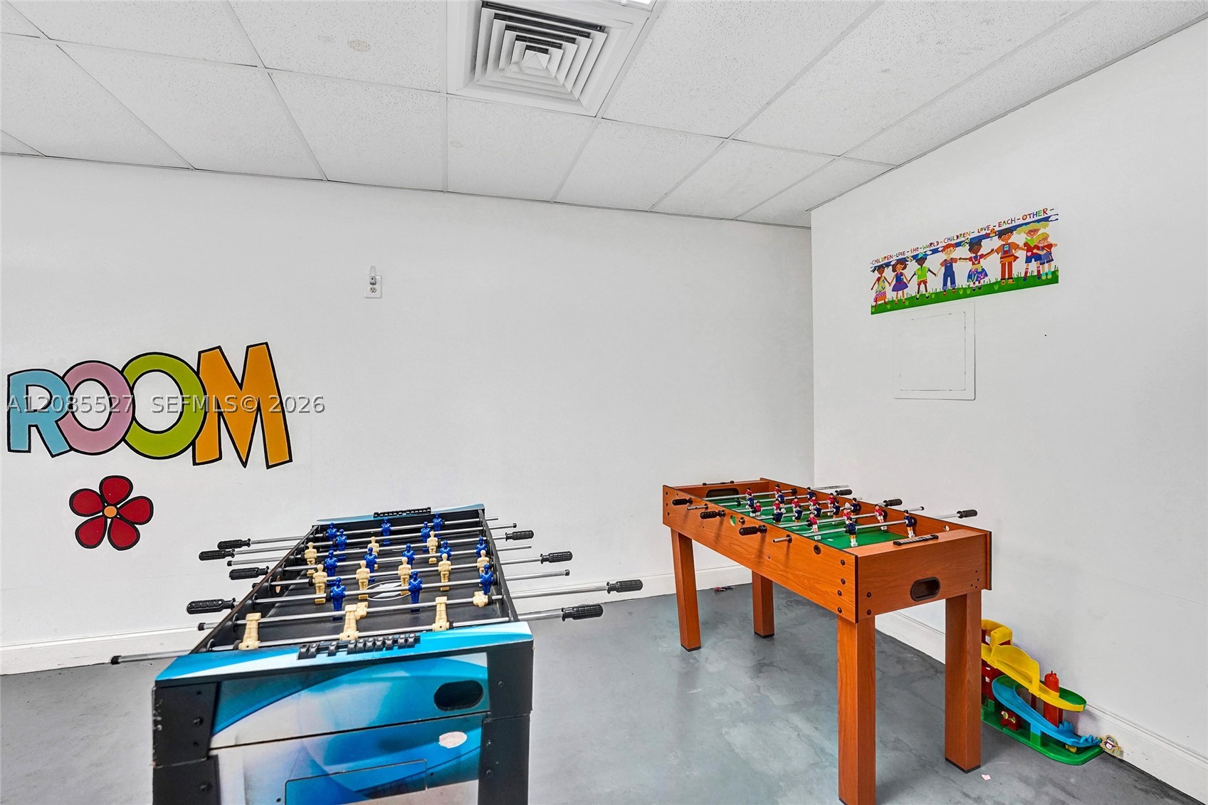 main property photo 76