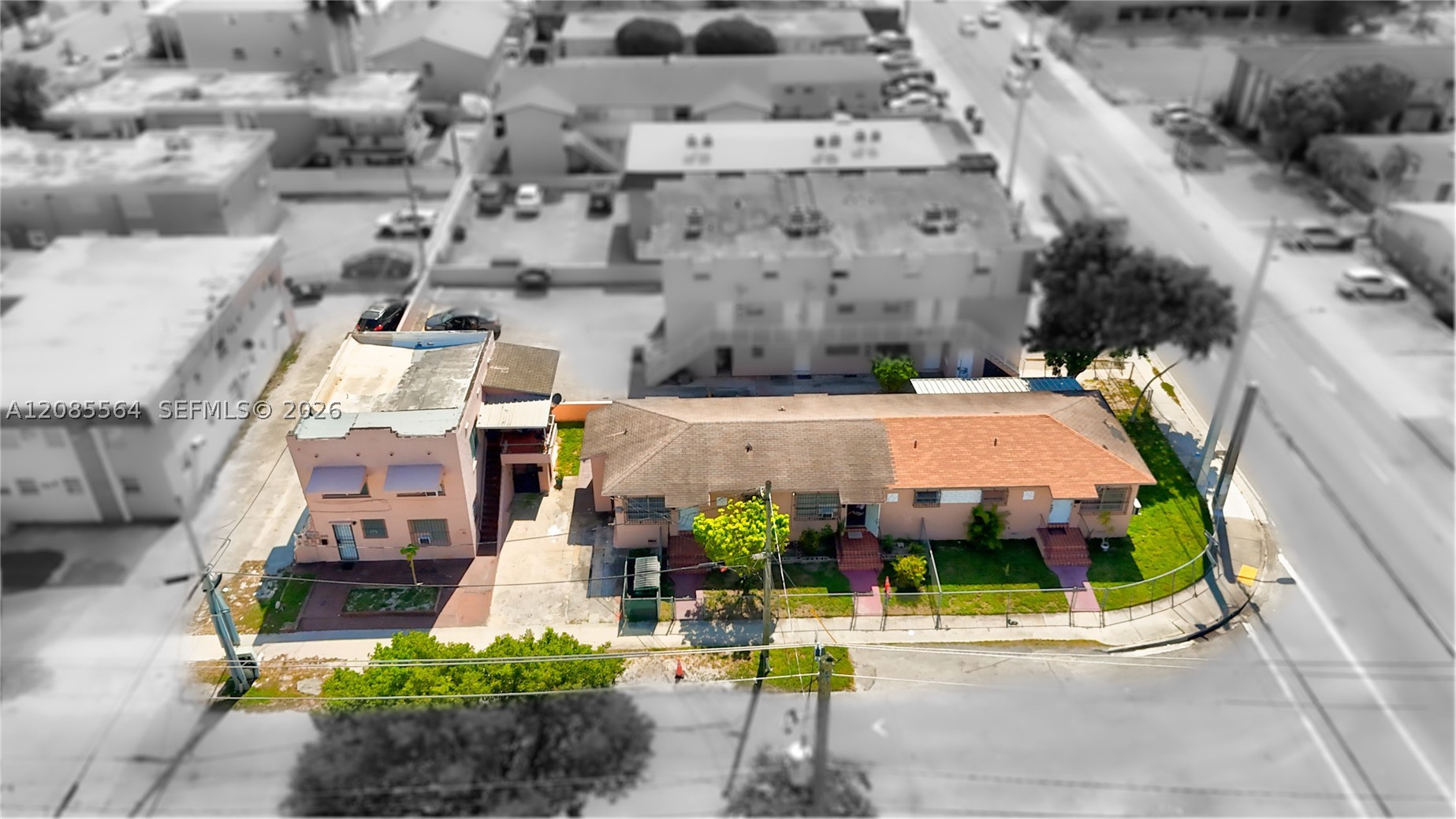 main property photo 24