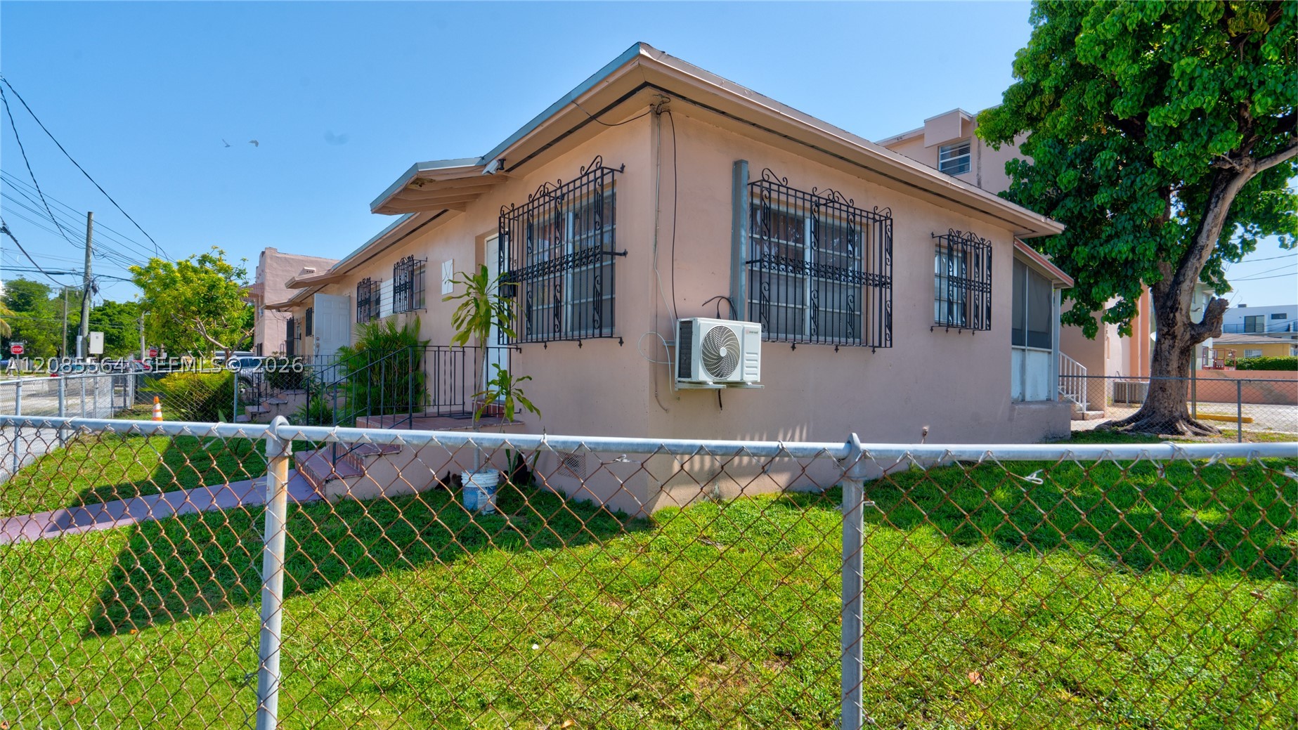 main property photo 49