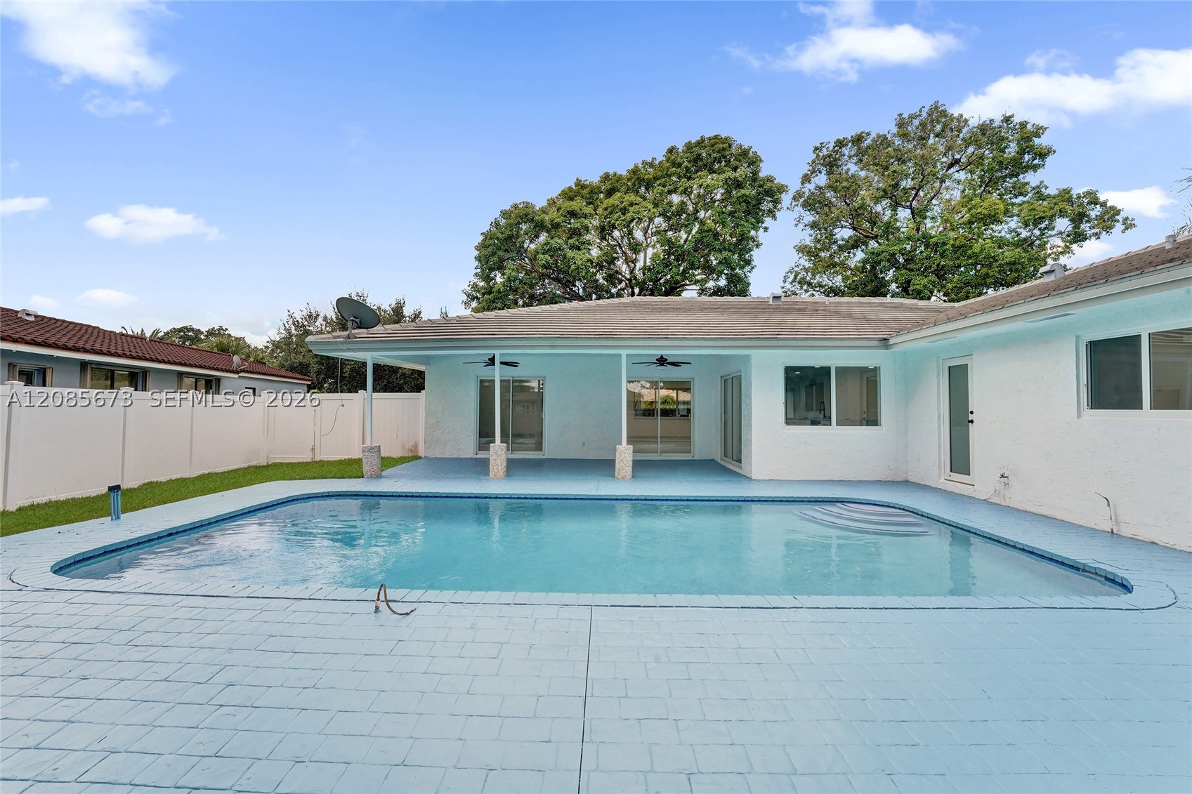main property photo 54