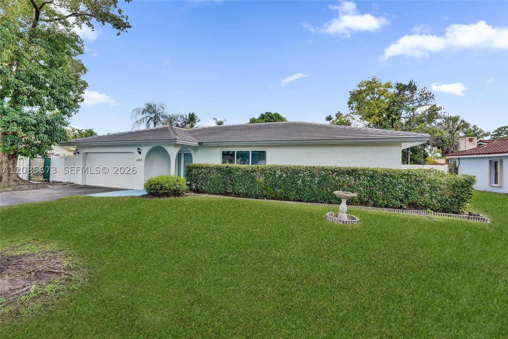 main property photo 64