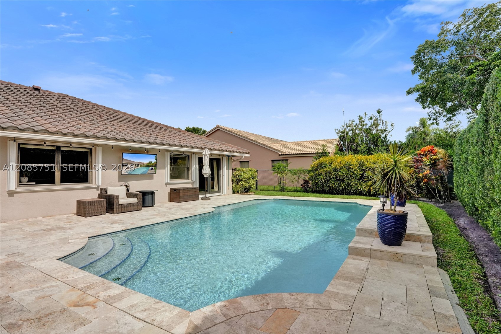 main property photo 63