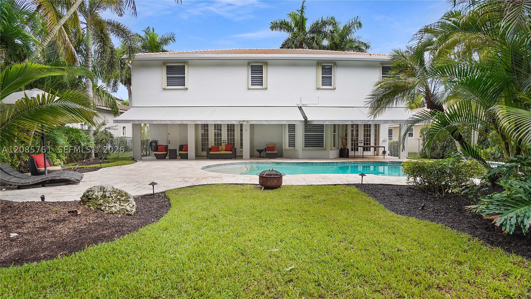 main property photo 50