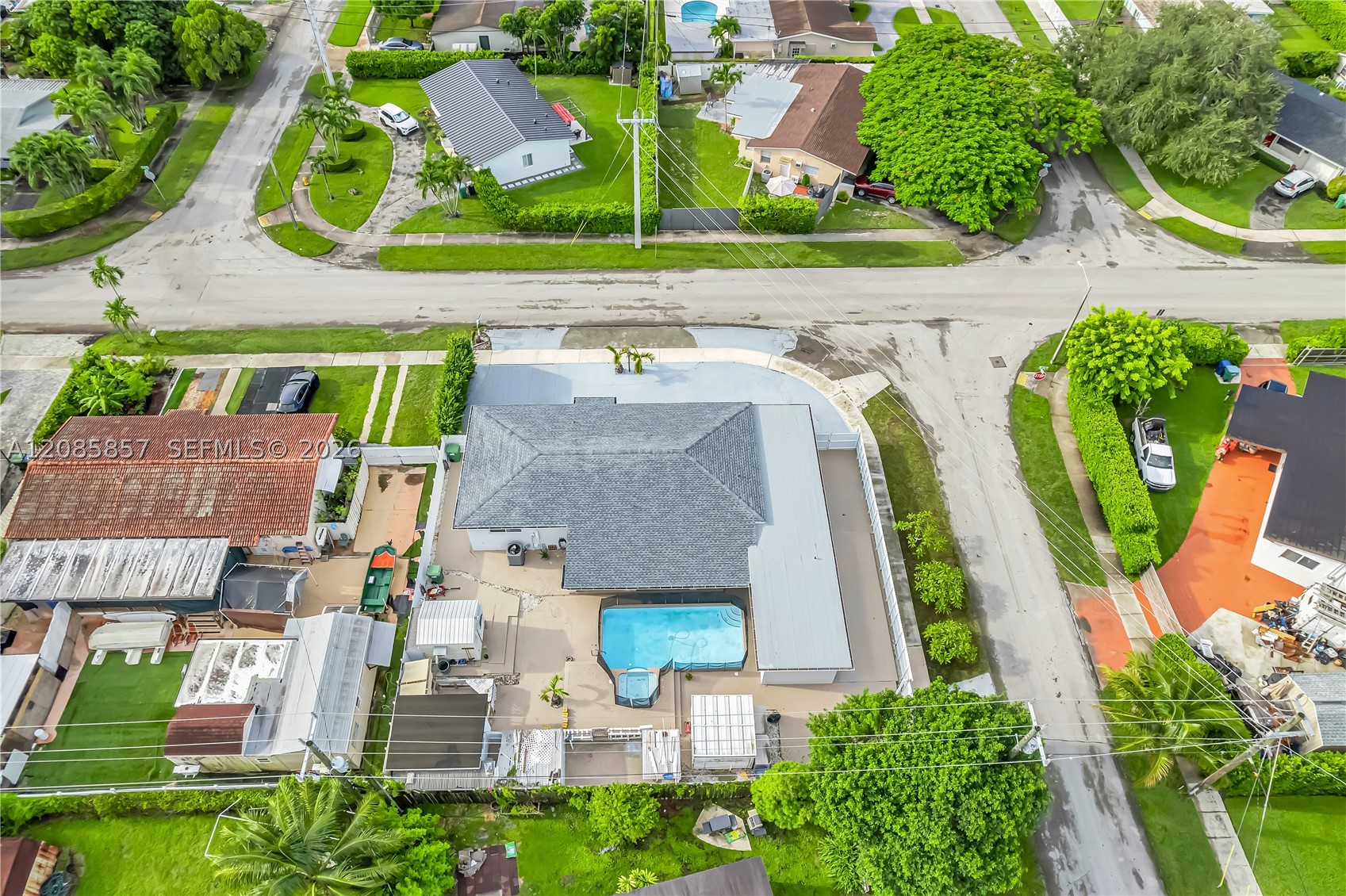 main property photo 49