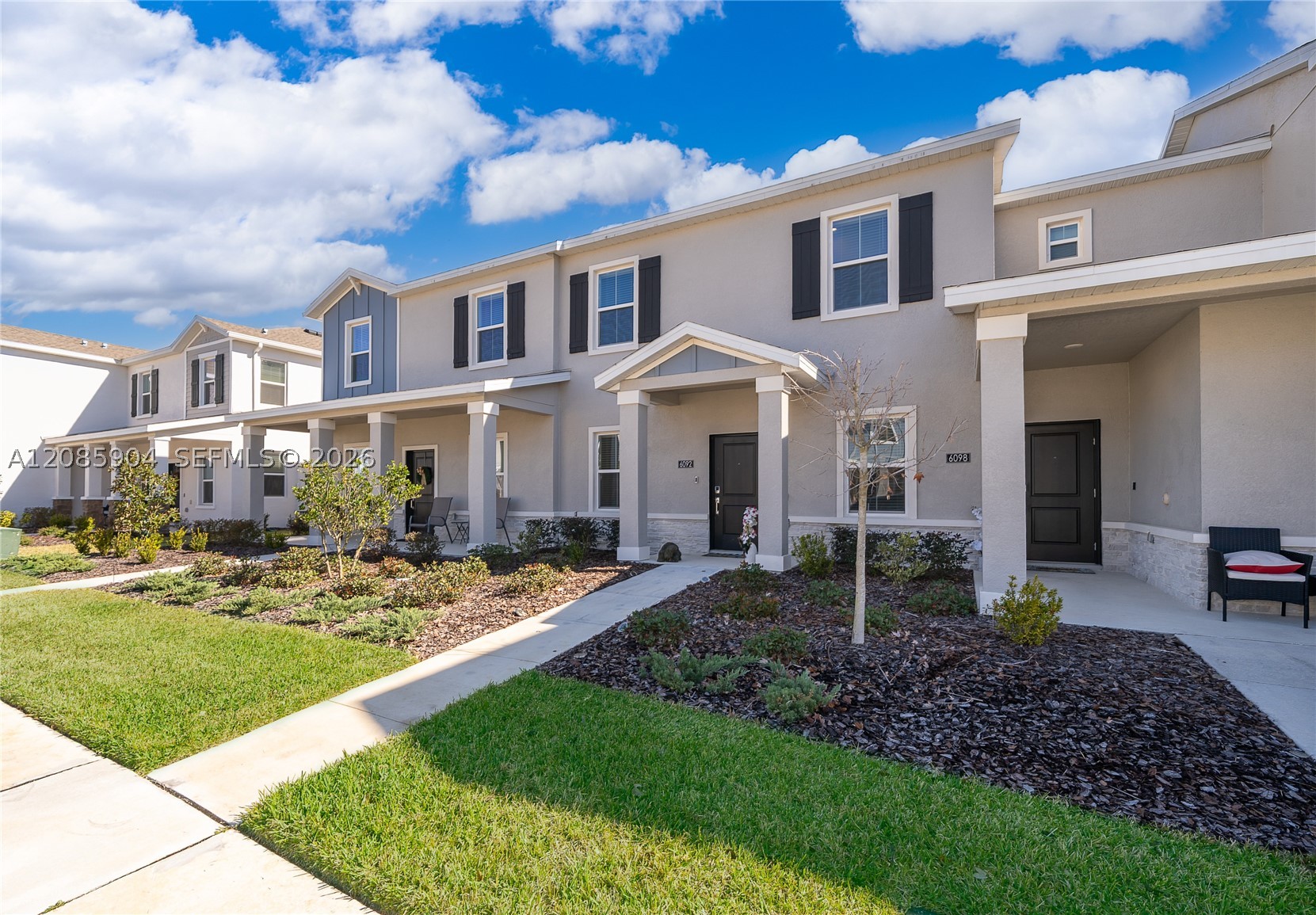 main property photo 20